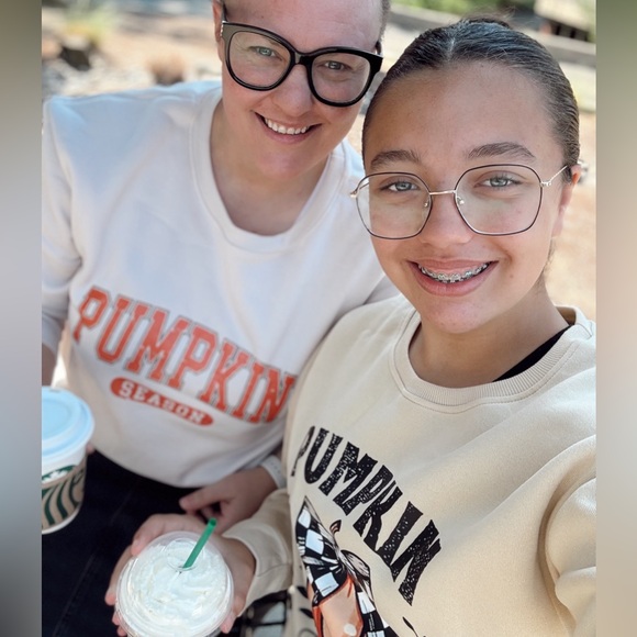 Meet your Posher, Jenn - Picture 13 of 16